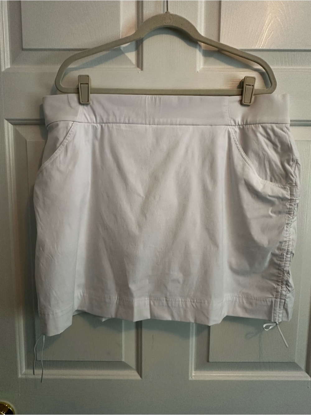 Columbia Bright White Athletic All Seasons Ruched Skort